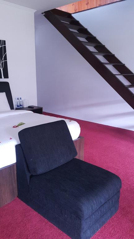La Cottage Boutique Hotel & Restaurant Нувара-Элия Экстерьер фото