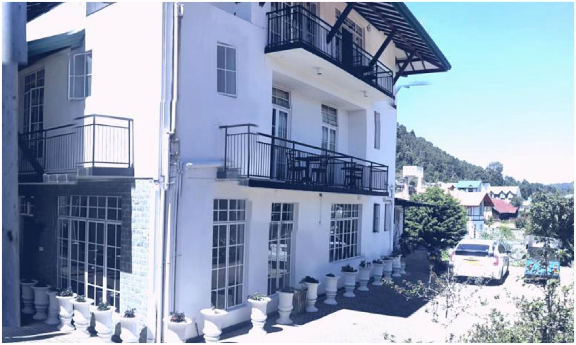 La Cottage Boutique Hotel & Restaurant Нувара-Элия Экстерьер фото